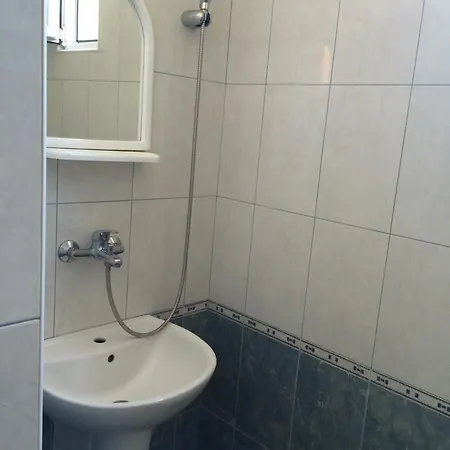 بيت ضيافة Yanina